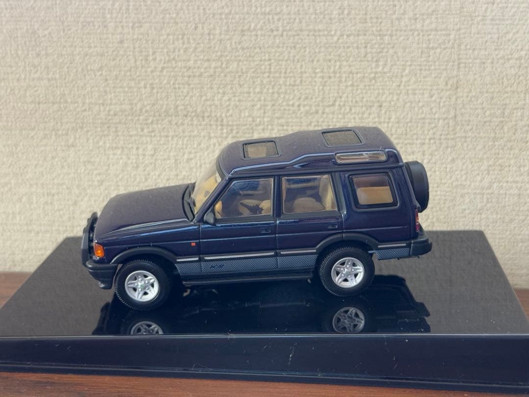 ゴ*ン様 オートアート ランドローバー ディスカバリー 1/43 ミニカー　19