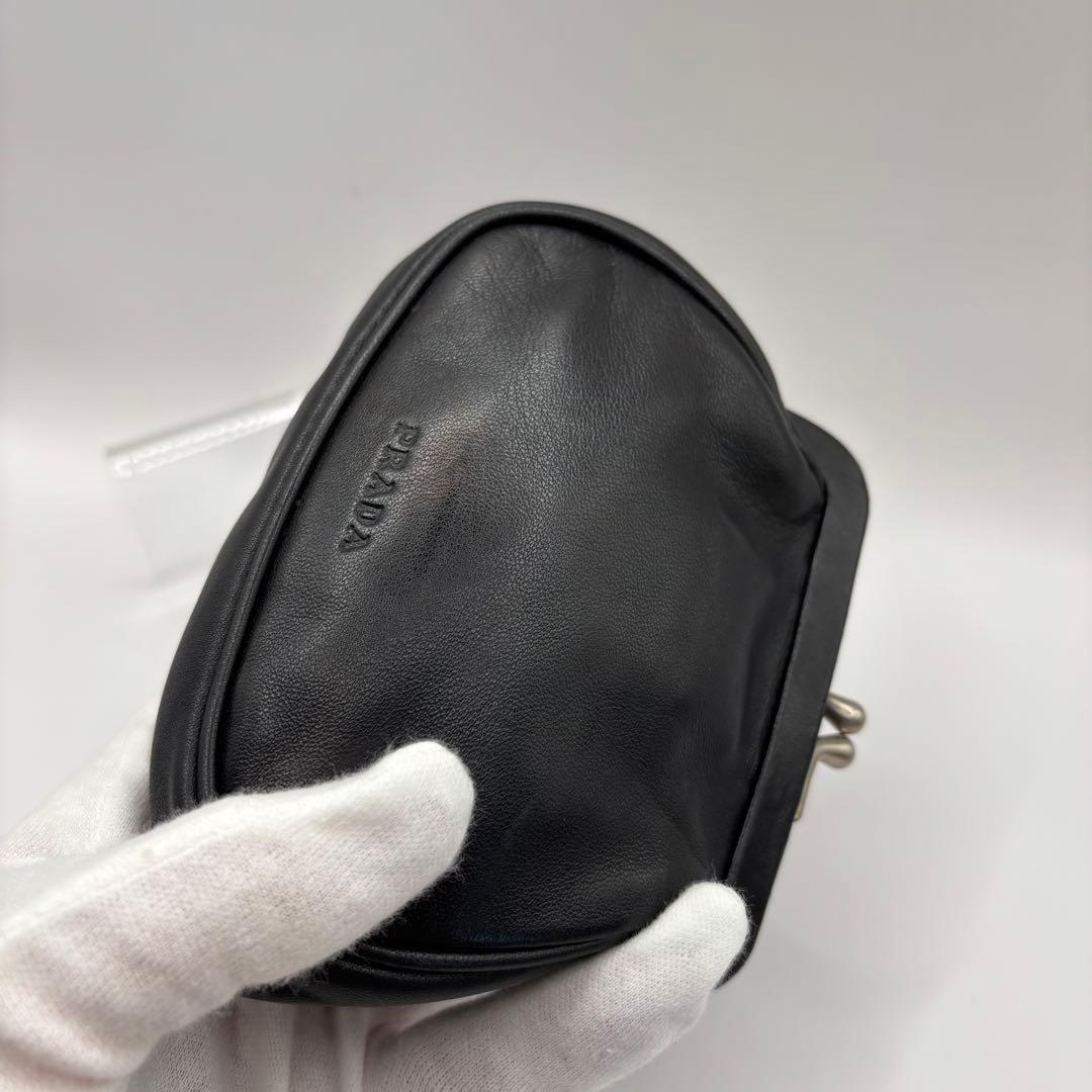 希少品　PRADA ケース　小銭入れ　ポーチ　ブラック　レザー　型押し
