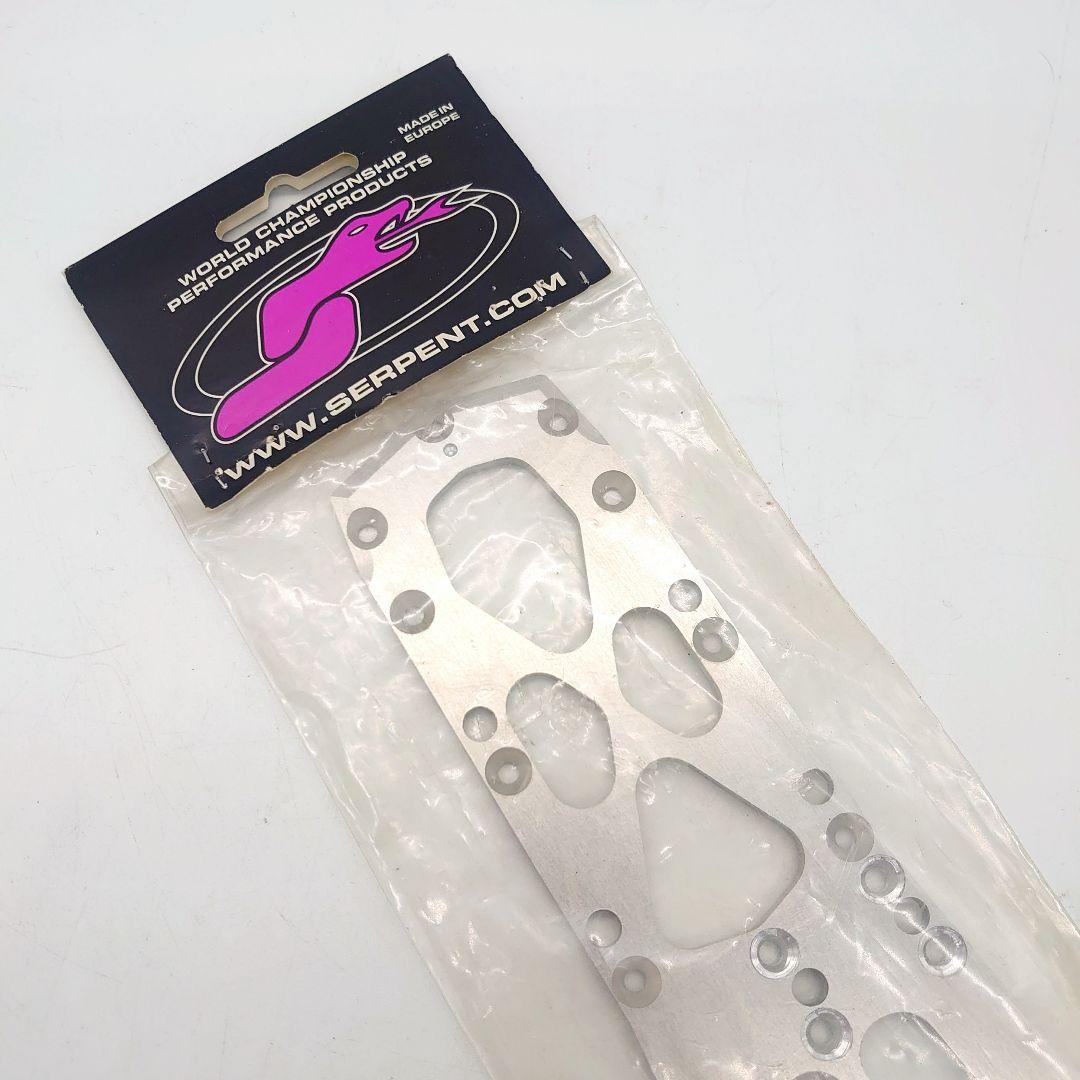 【未開封】SERPENT MOTORSPORT 808102 パーツ