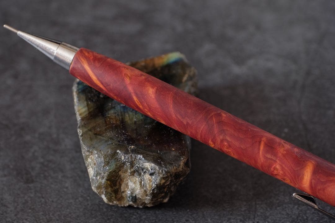 PG5木軸カスタム0088　高村杢工房 製図用シャープペンシル　紫紅杉瘤