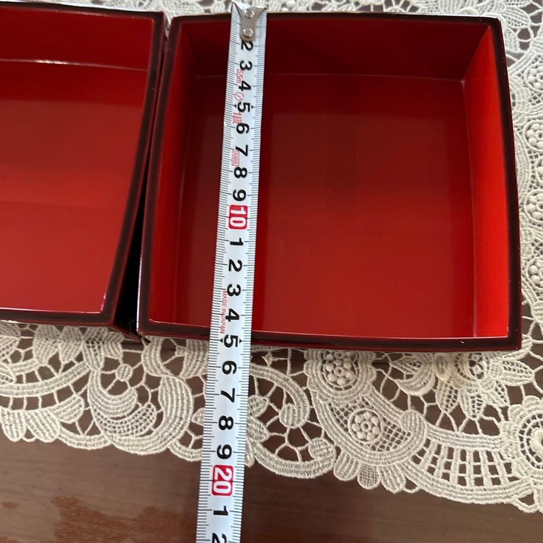 輪島塗り赤色花柄金箔装飾3段重箱