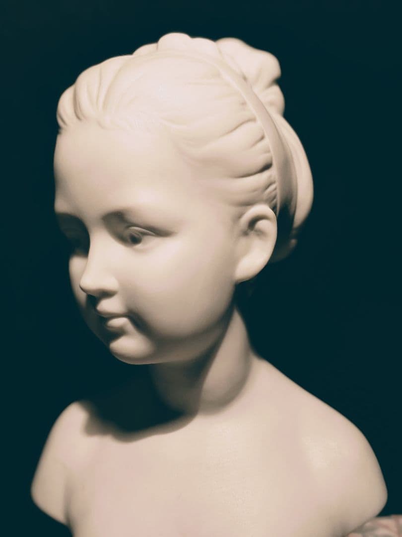 ホワイトビスク　pucci（プッチ）【 ルイーズ・ブロンニャール 】胸像