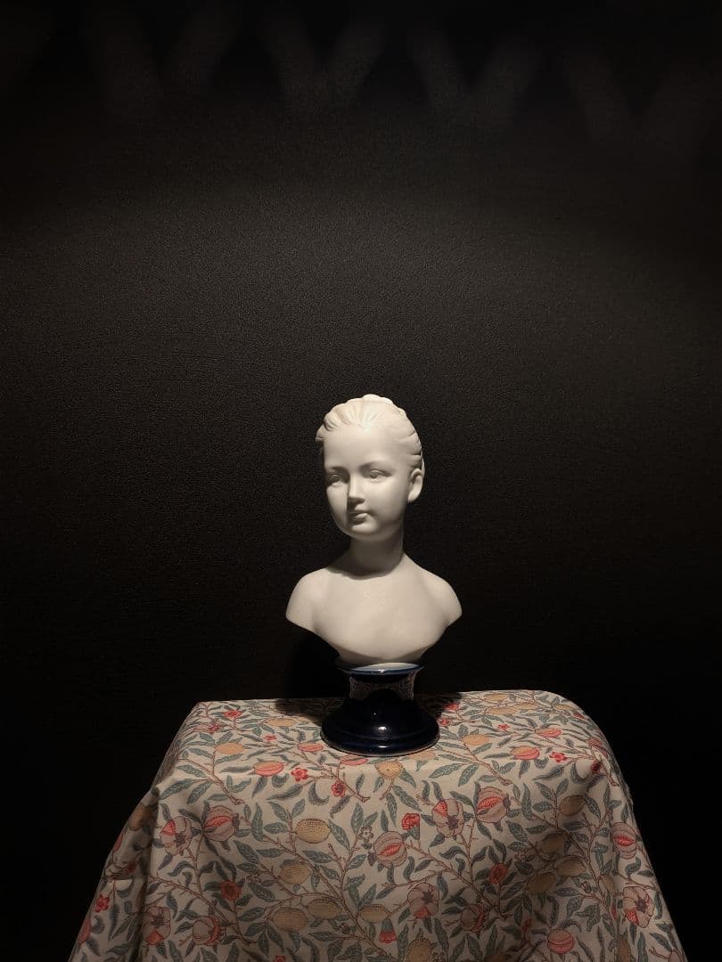 ホワイトビスク　pucci（プッチ）【 ルイーズ・ブロンニャール 】胸像