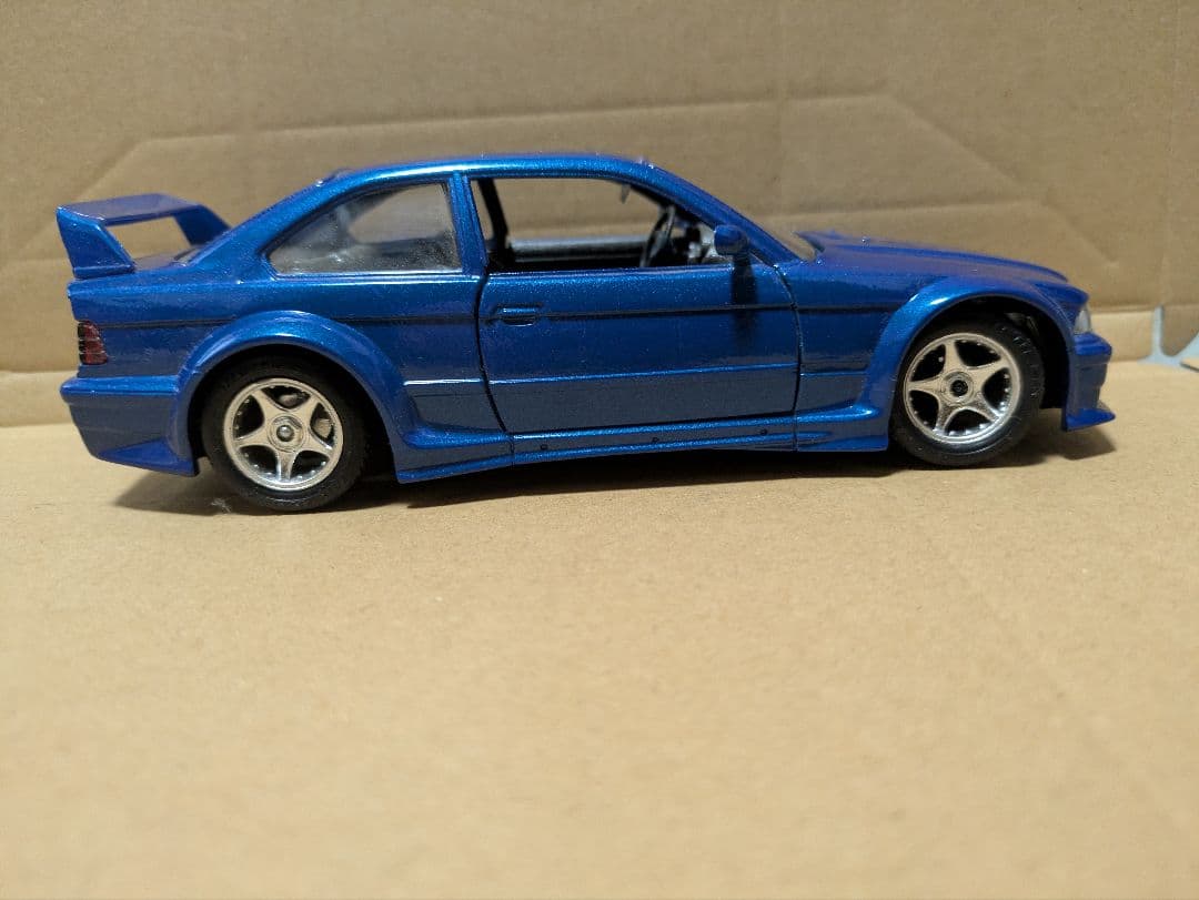 Burago ブラーゴ 1/24　BMW M3