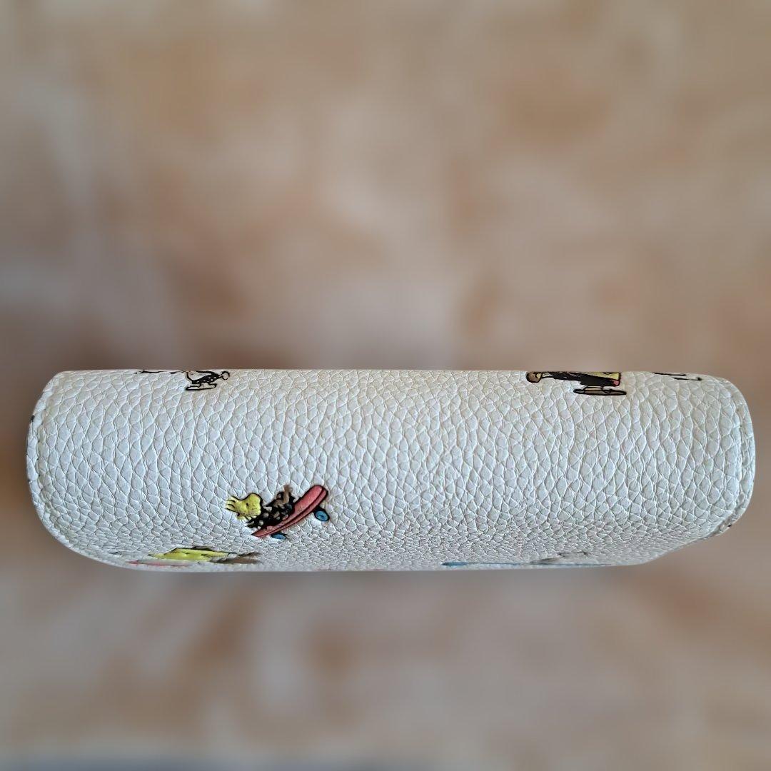 COACH NEW YORK SNOOPY二つ折り財布