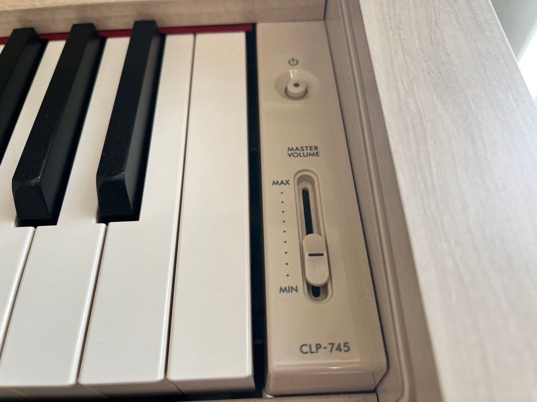 YAMAHA クラビノーバ　CLP745 ホワイトアッシュ　2021年製