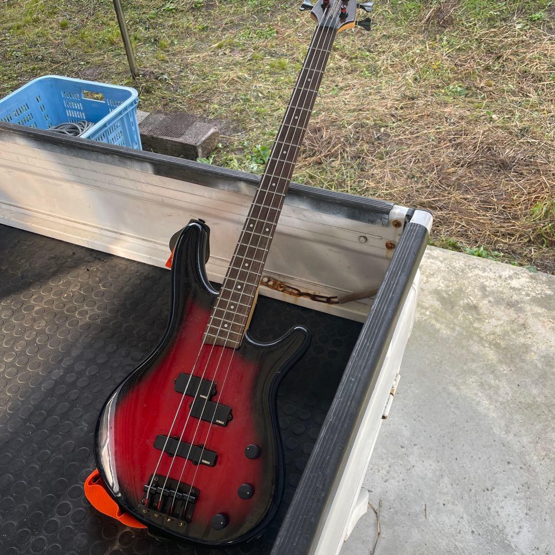 YAMAHA エレキギター