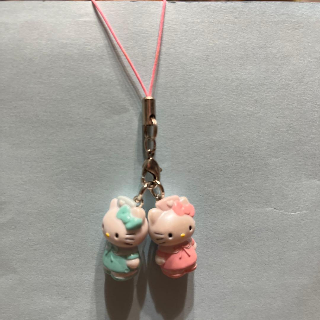 ハッピー激レア❤️2000年-2001年❤️キティのペア根付❤️