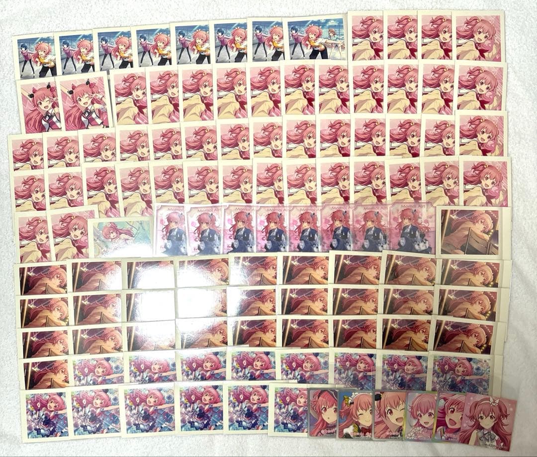 缶バッジ アクスタ