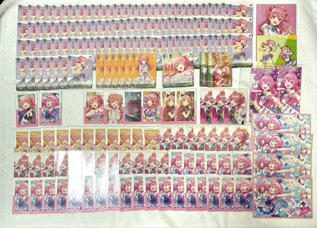 缶バッジ アクスタ