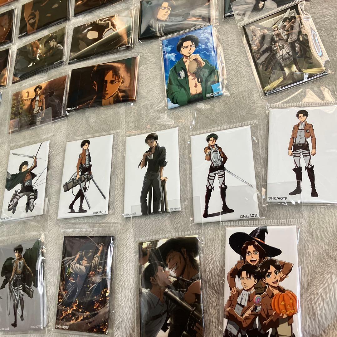 進撃の巨人　リヴァイ二百景　缶バ　99個まとめ売り