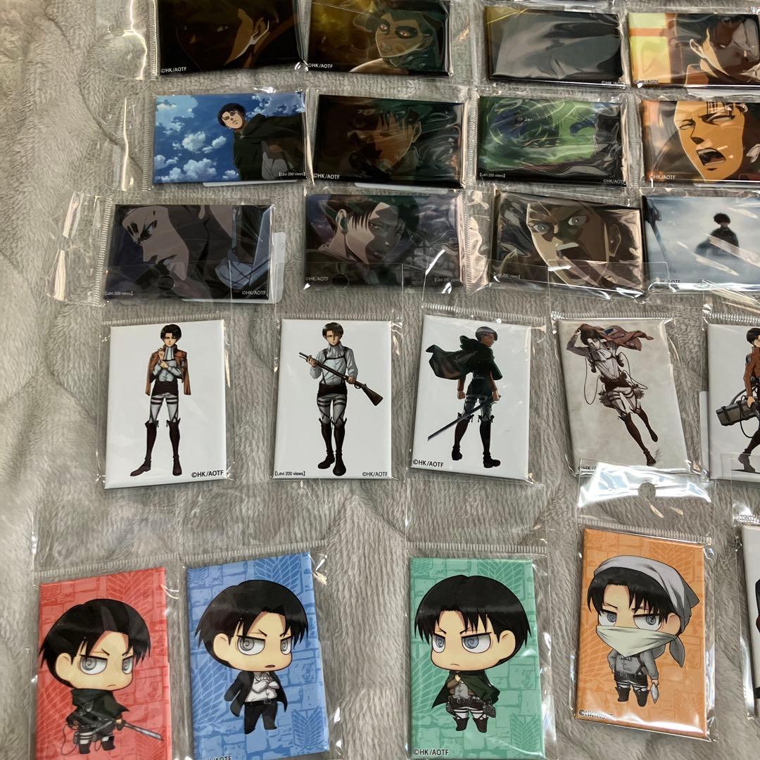 進撃の巨人　リヴァイ二百景　缶バ　99個まとめ売り