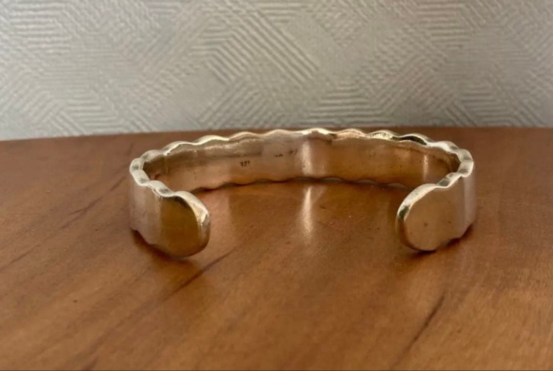 90sシルバーバングル｜925刻印×刻印×金のポイント｜インディアンジュエリー風