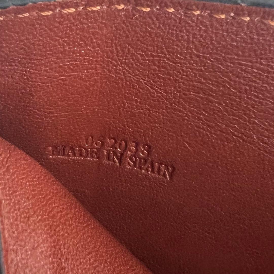 49 美品 LOEWE ロエベ 2つ折り財布