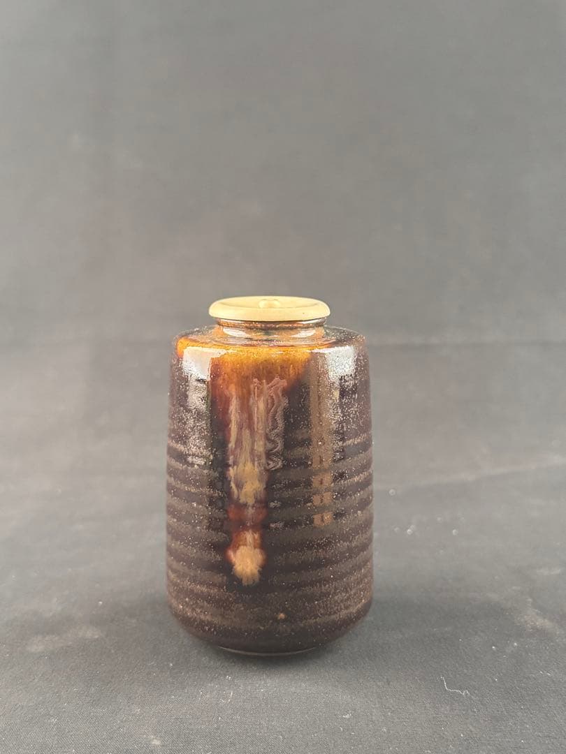 遠州七窯 近江膳所焼 陽炎園作 大名物 出雲肩衝写茶入 茶道具