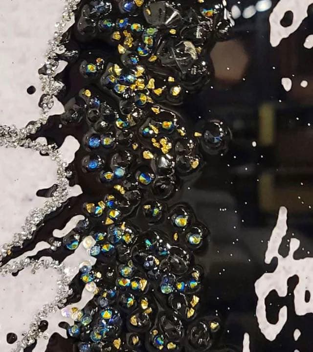 バンクシー　チンパンジー　バナナ