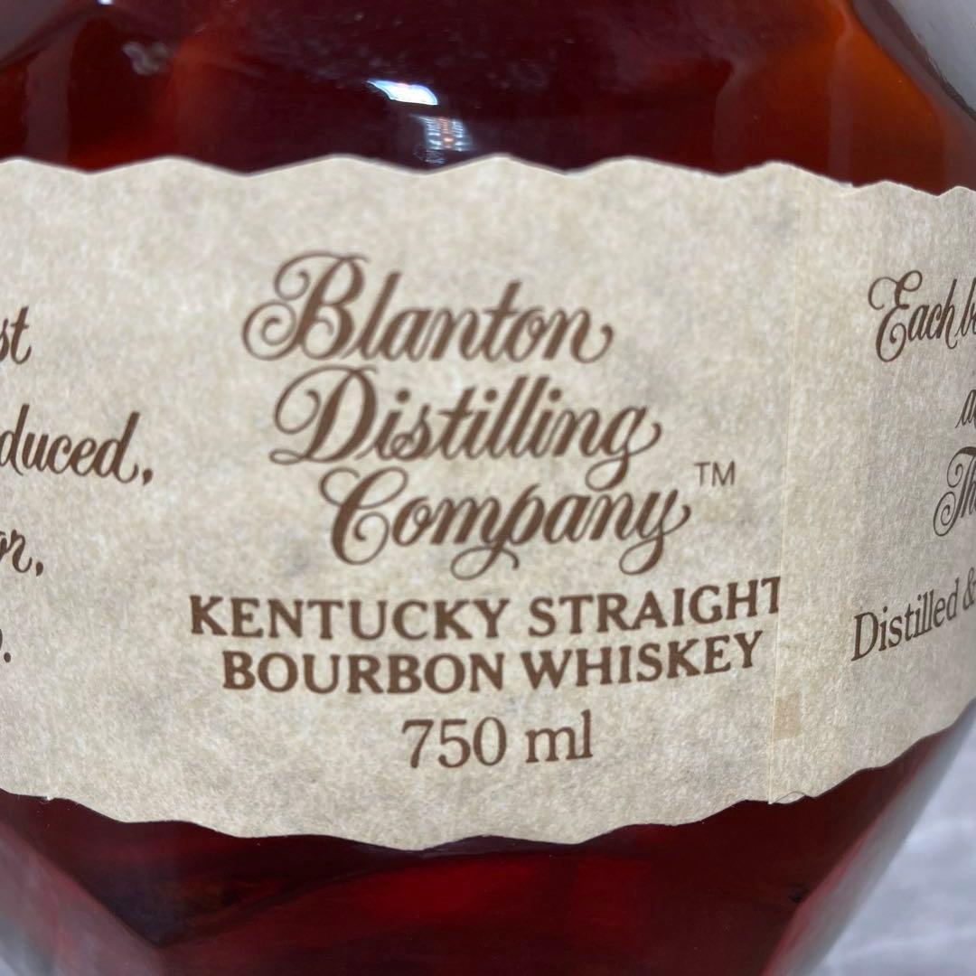 ブラントン　シングルバレルバーボンウイスキー 750ml