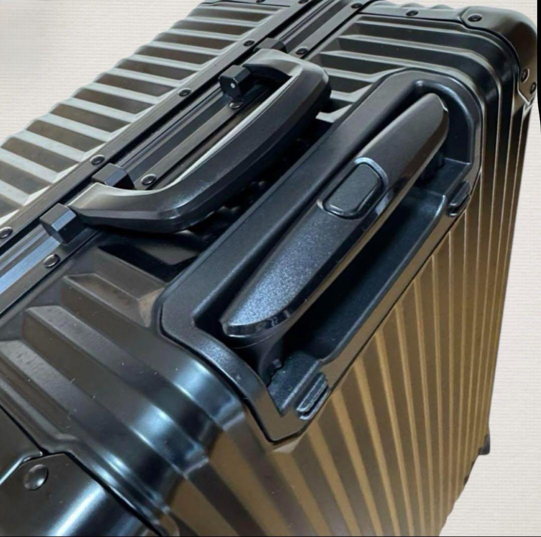 AMG メルセデス ベンツ オリジナル アルミ スーツケース キャリーケース