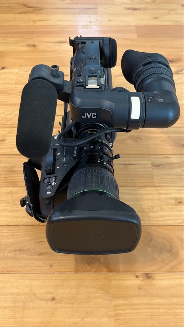 ホ*ム様 JVC 業務用ビデオカメラ GY-HM750