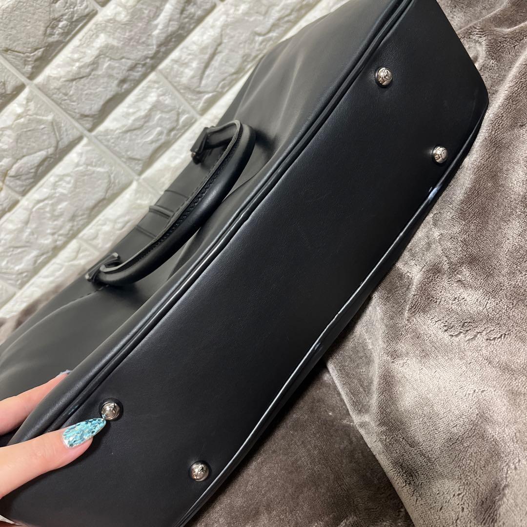 TOD'S トッズ レザービジネスバッグ ハンドバッグ 本革 2WAY 黒色
