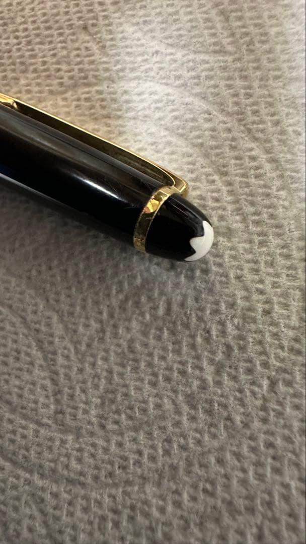 Mont Blanc 万年筆 金色装飾