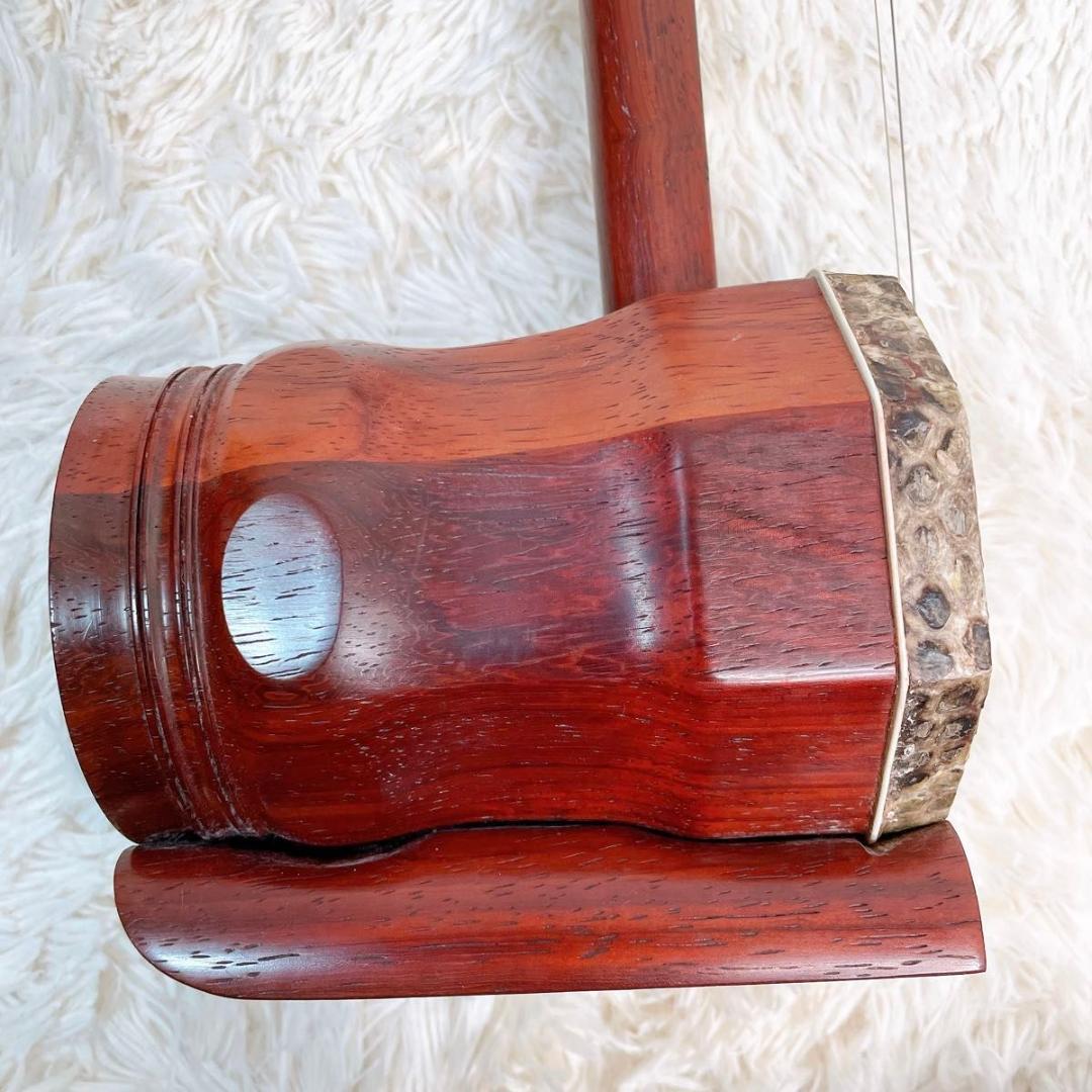 【訳あり】中国 弦楽器 二胡 ハードケース付き 蛇皮 弦楽器