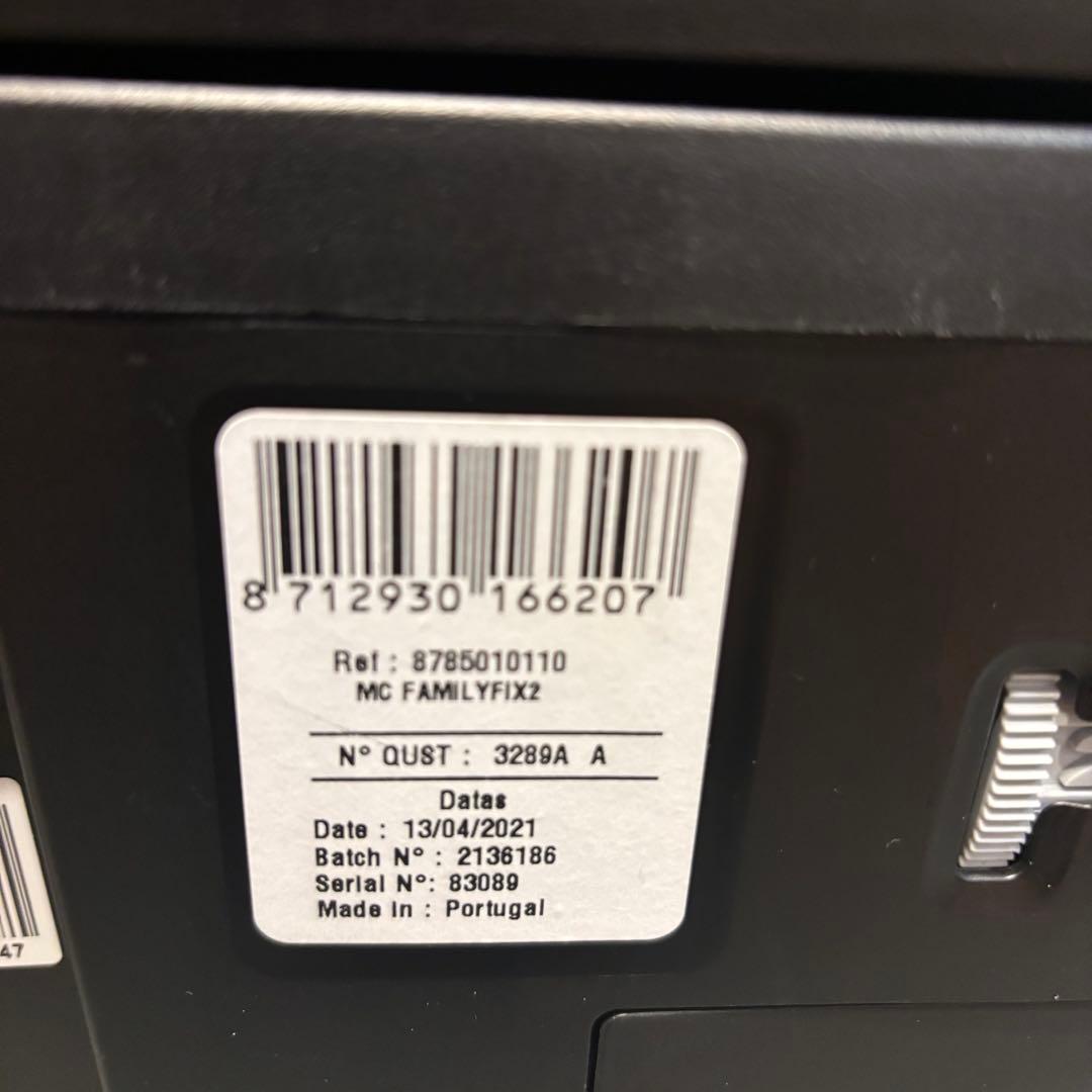 マキシコシ チャイルドシートベース ファミリーフィックス2