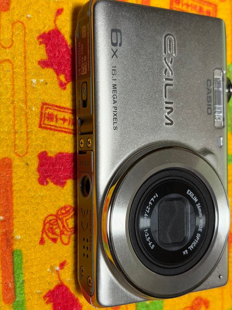 CASIO EXILIM メガピクセル シルバー