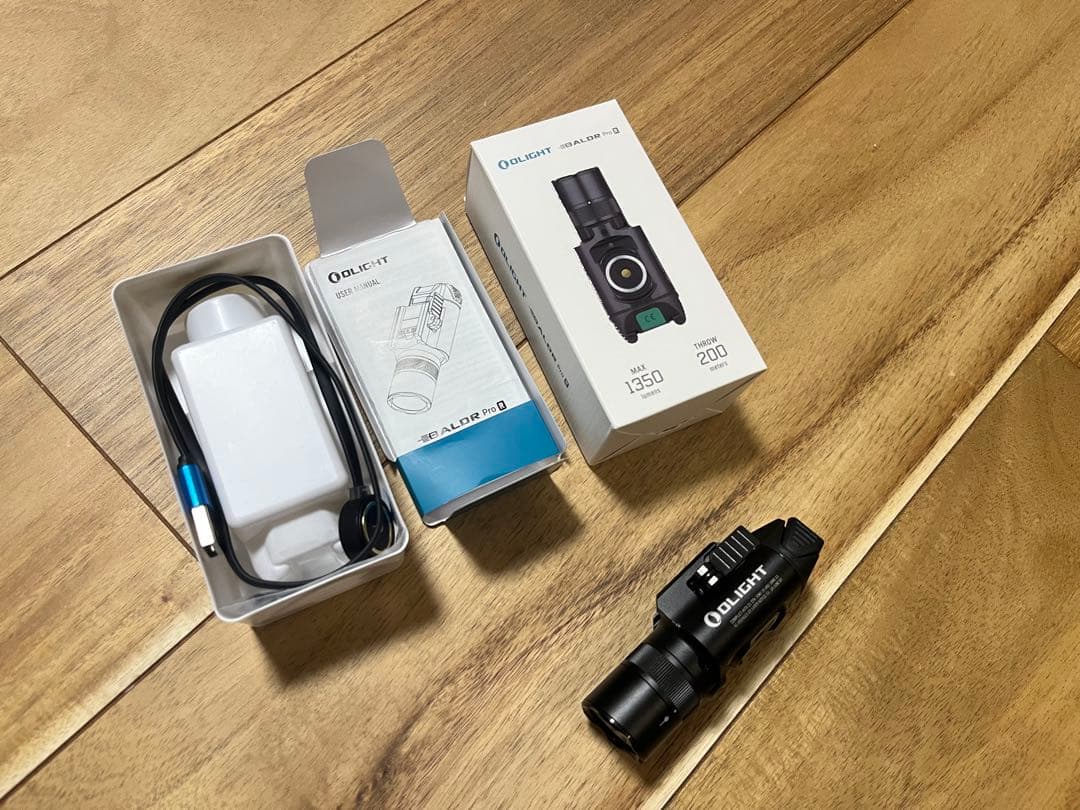 オーライト　OLIGHT：BALDR Pro R 充電式 タクティカルライト