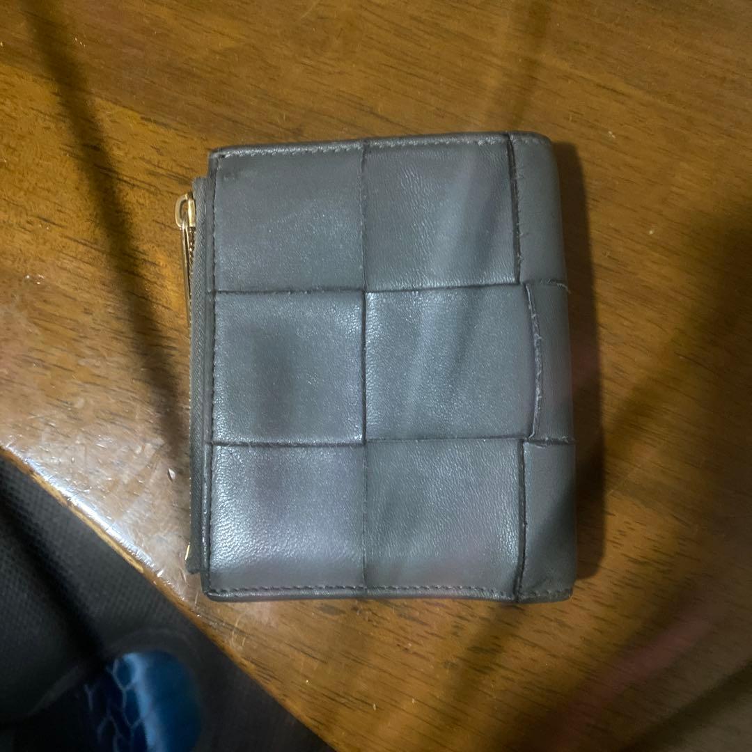 ボッテガヴェネタ　カセット　二つ折り財布