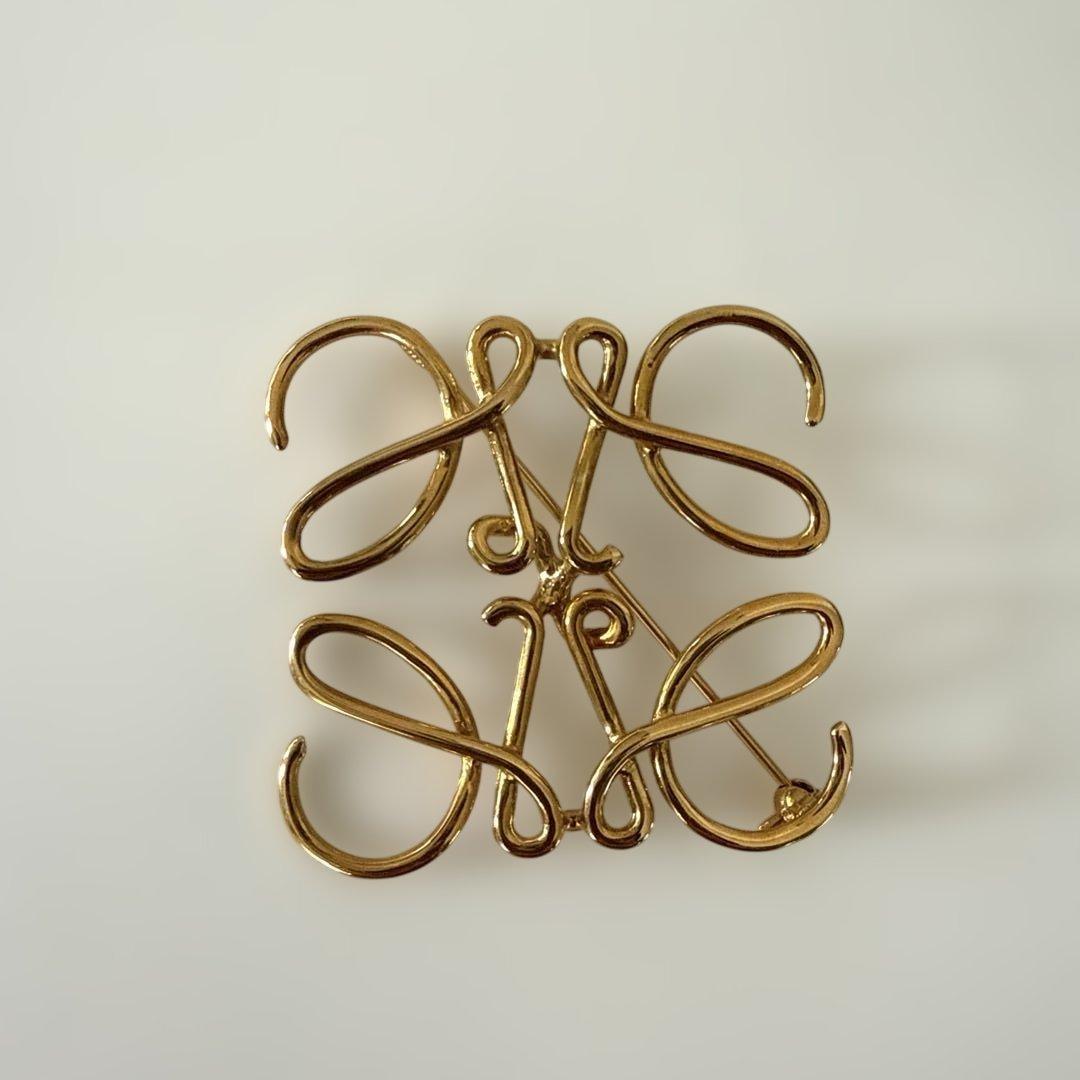 LOEWE ロエベ アナグラムブローチ ゴールド