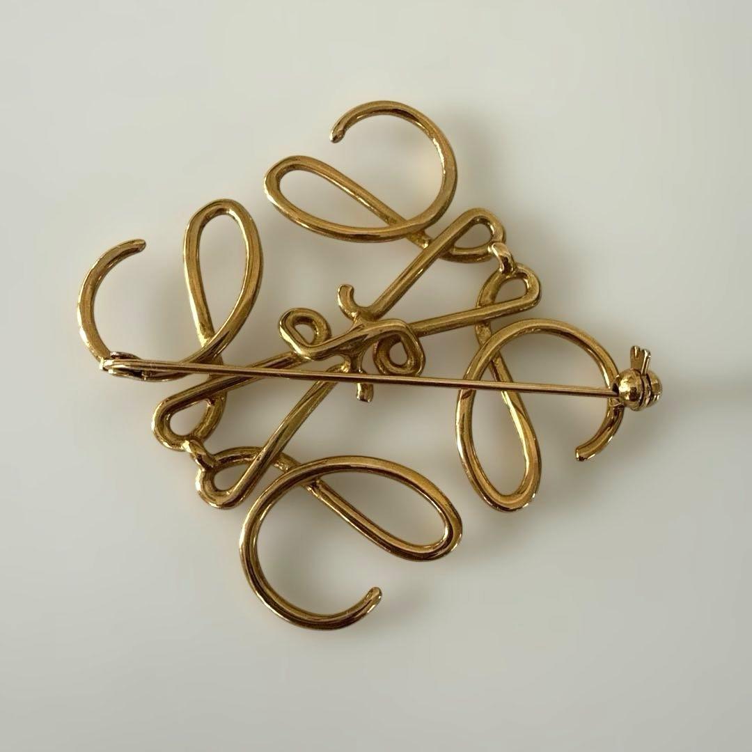 LOEWE ロエベ アナグラムブローチ ゴールド