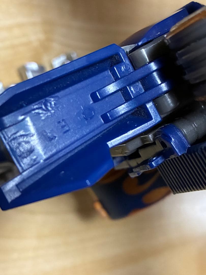 MB-11 オプティマスプライム 10周年版