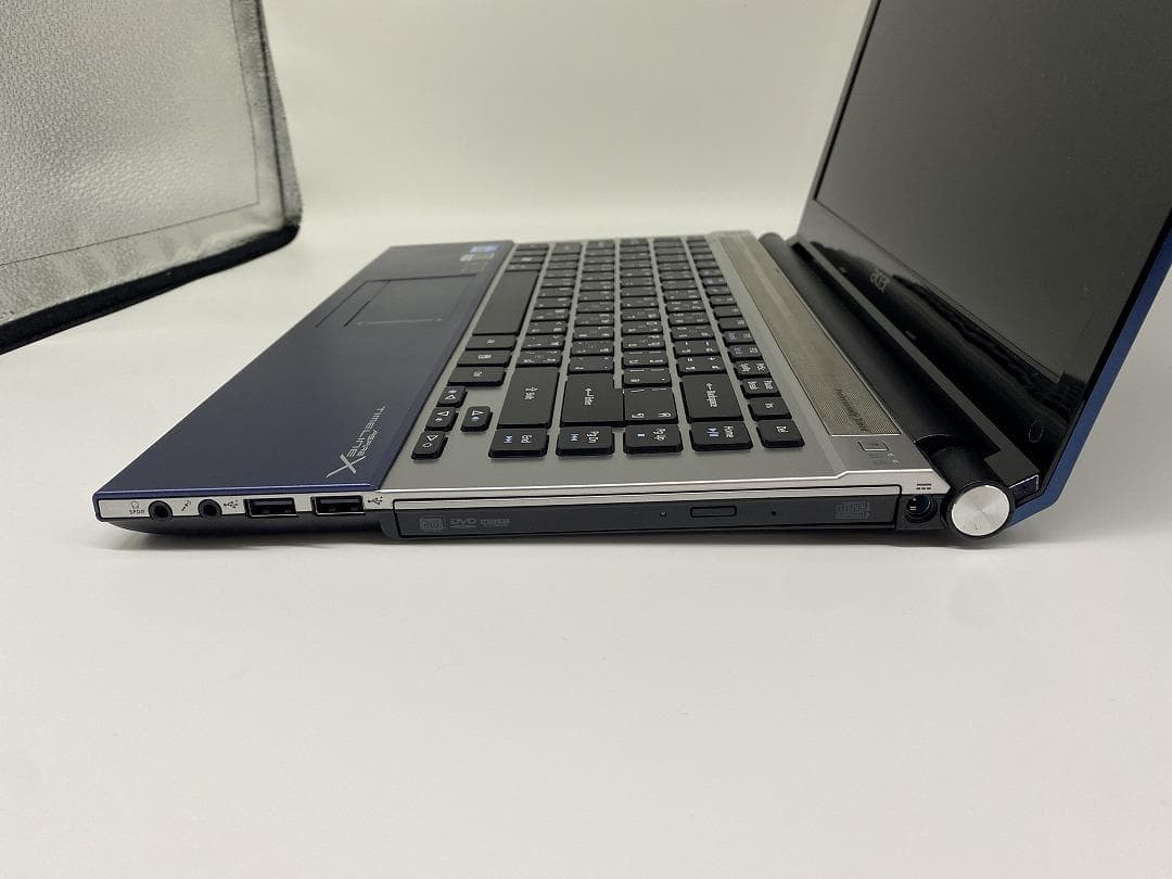 【Acer】高性能 Corei7/新品SSD128GB ノートパソコン B1