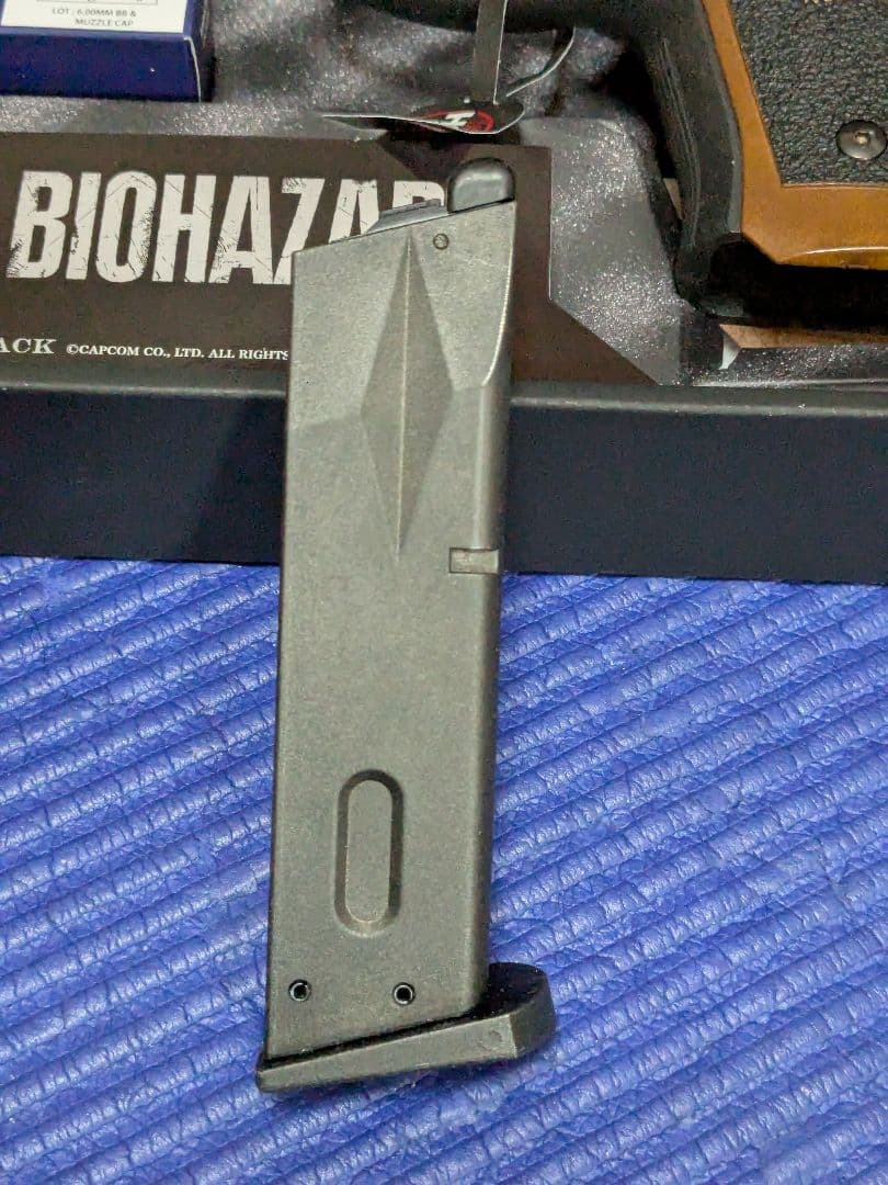 東京マルイ製のガスブローバックエアガン、SAMURAI EDGE