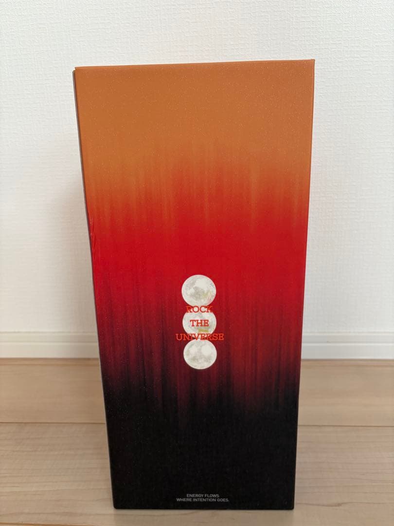 ラブブBig into Energy ROCK THE UNIVERSE