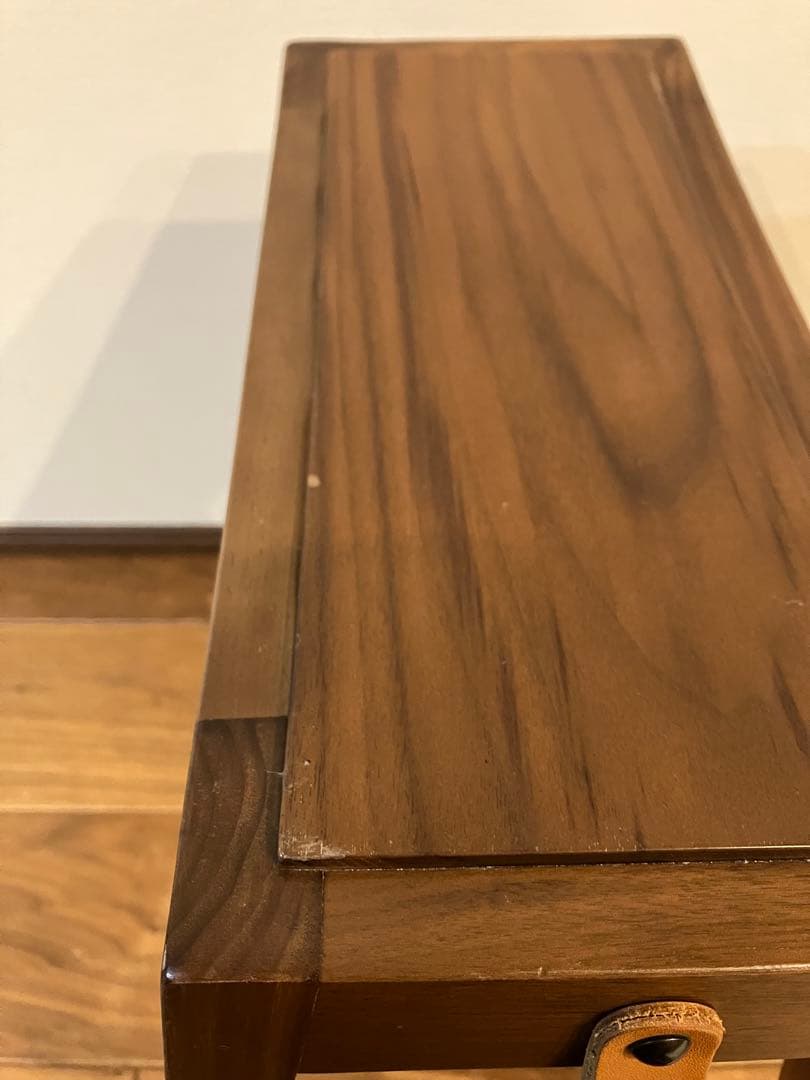 b2c sarasa design ウォルナット スツール　インテリア　高級