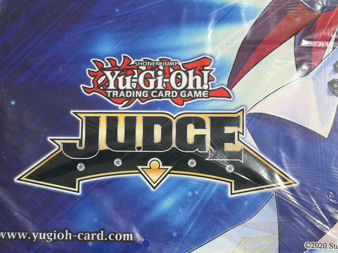遊戯王　エラー品　公式 軌跡の魔術師 プレイマット judge 未開封