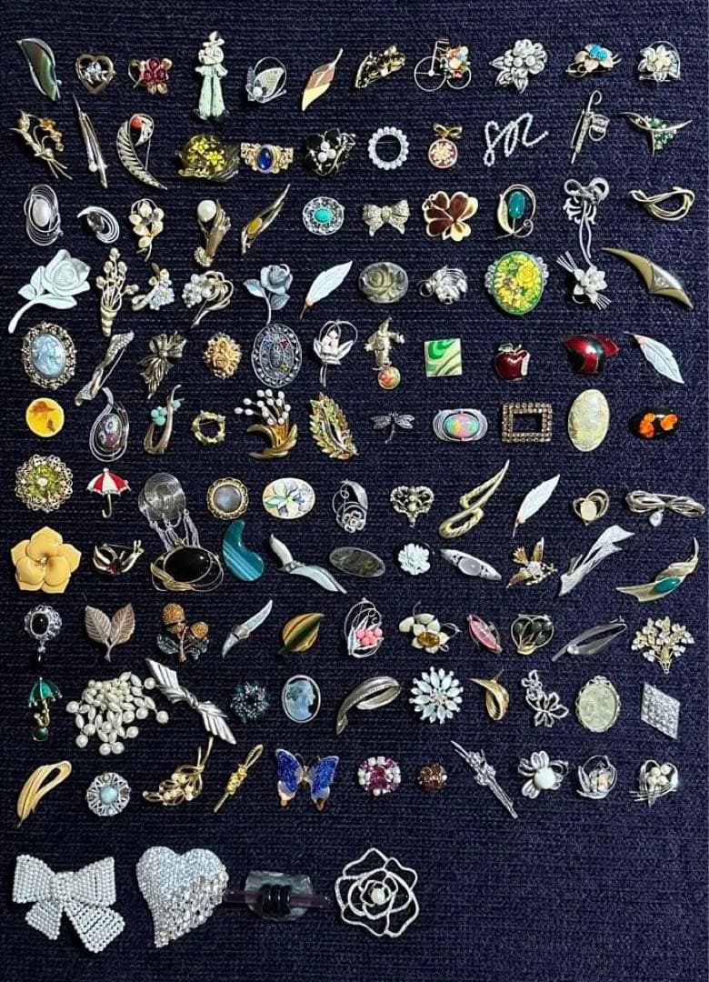 【vintage】ブローチ　120点以上　大量　まとめ売り　セット