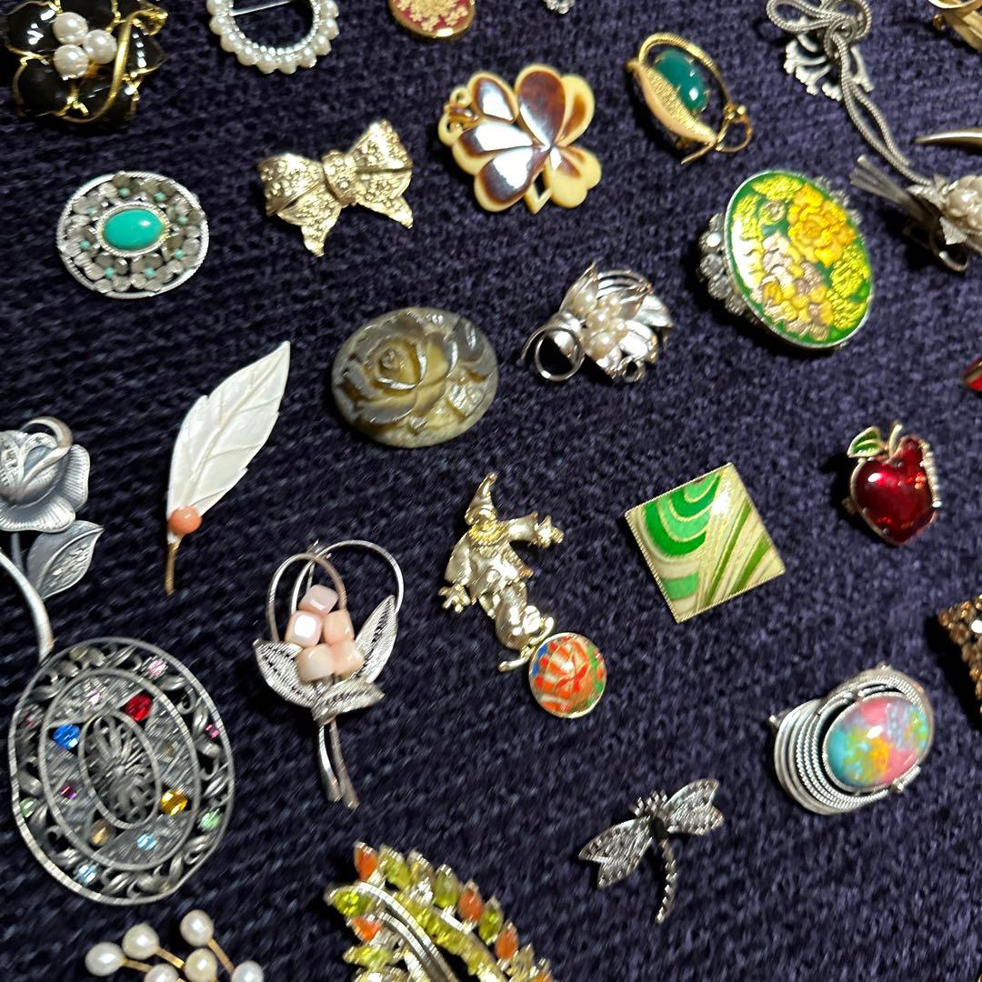 【vintage】ブローチ　120点以上　大量　まとめ売り　セット