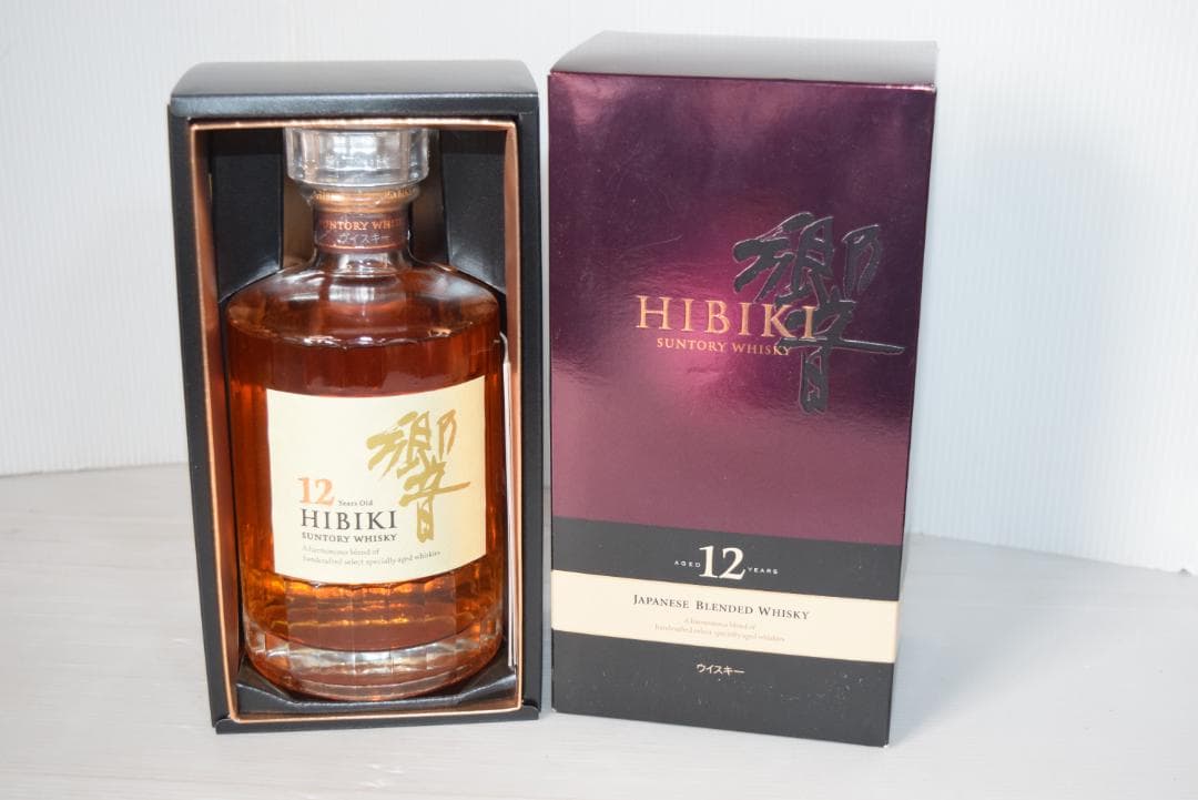 サントリー 響 HIBIKI 12年 700ml 43% 国産ウイスキー 未開栓
