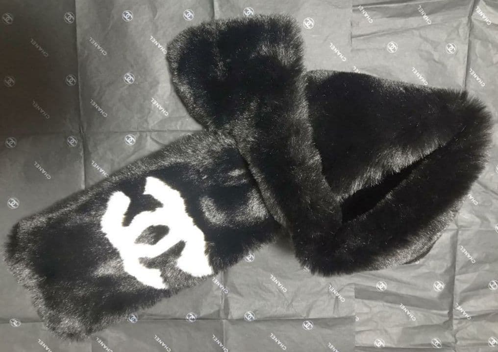 ☆CHANEL エコファー マフラー☆