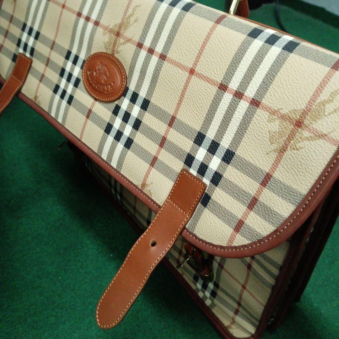 Burberry チェック柄 キャリーケース