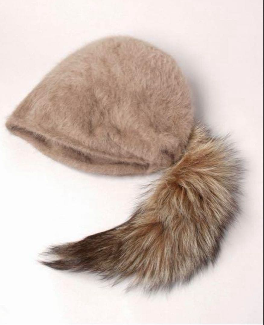 CA4LAもこもこシッポ付きのアンゴラニット帽子タグ付き