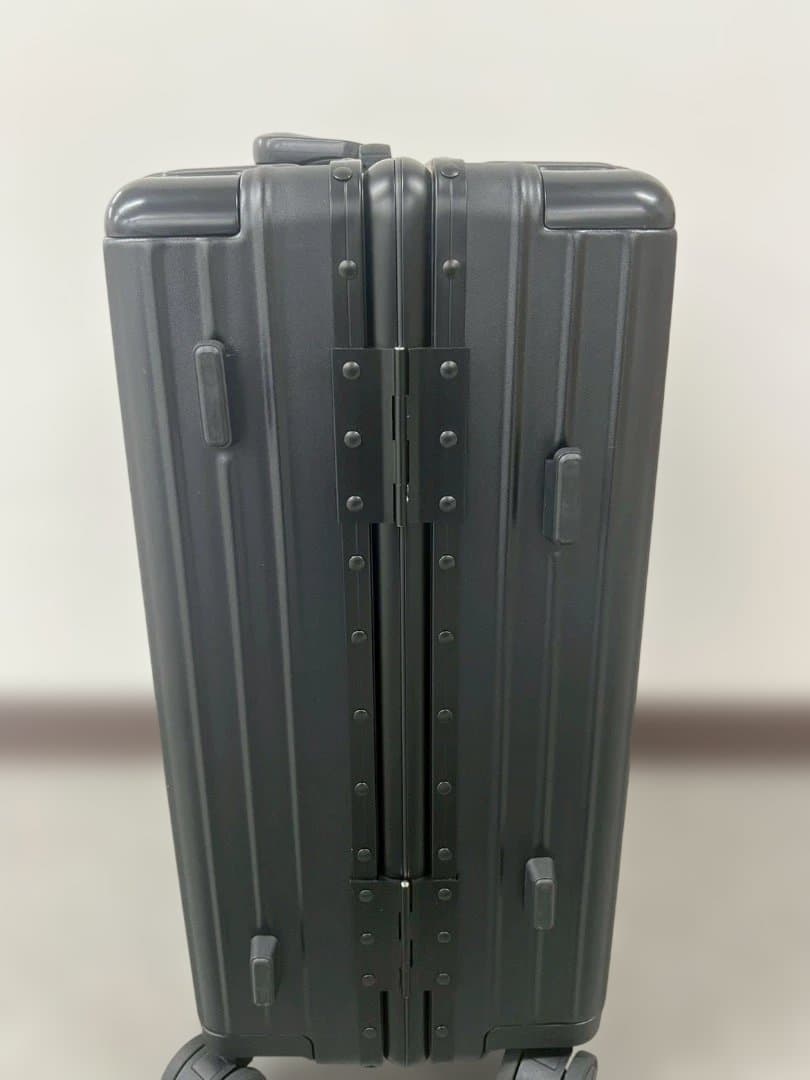 多機能キャリーケース【マットブラックSサイズ】C11