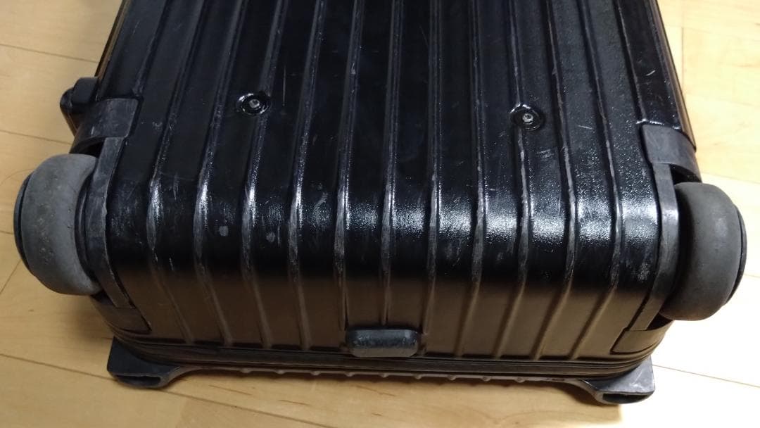 リモワ　サルサ851　マットブラック　機内持ち込み対応　２輪