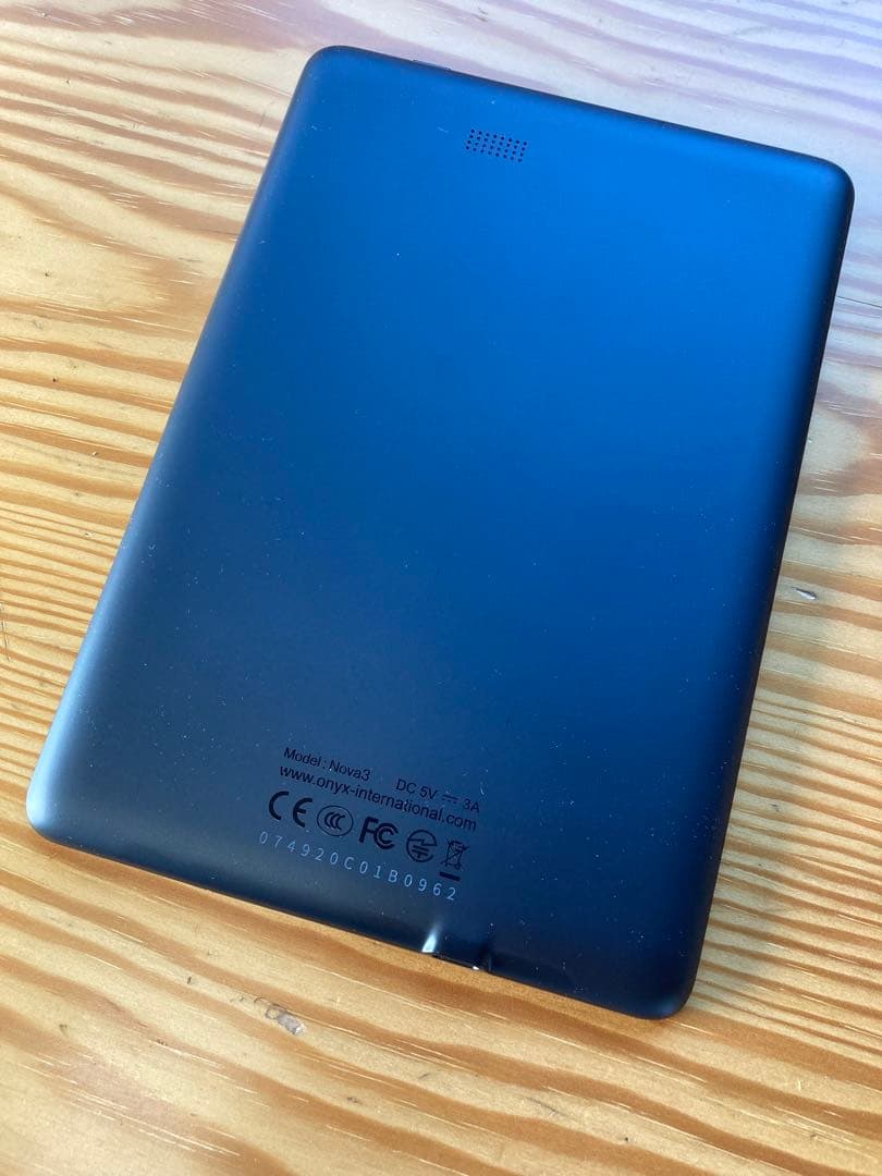 ONYX BOOX Nova3 電子ペーパー 7.8インチ E Ink白黒モデル