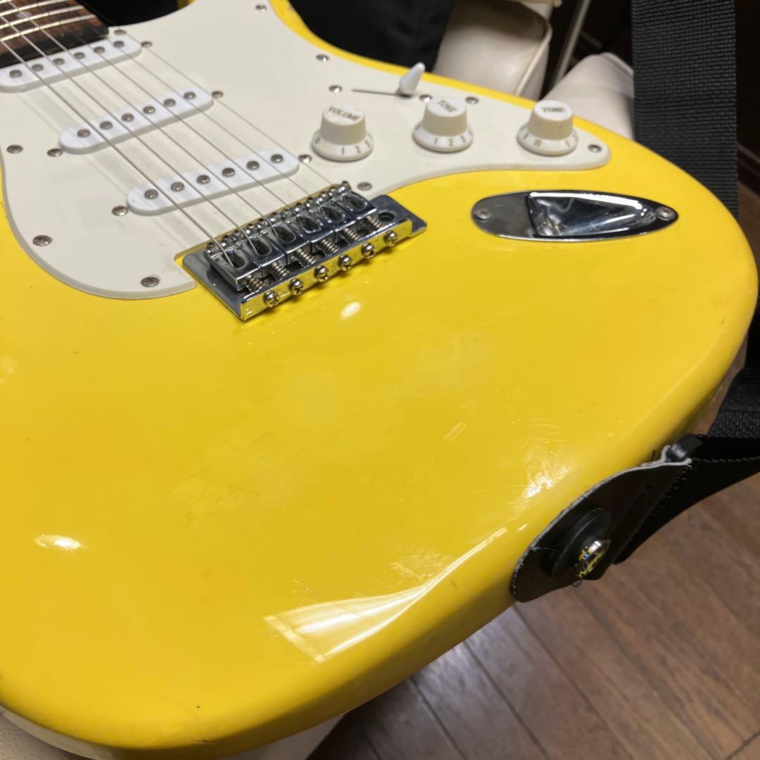 ストラトキャスター・イエロー(コンフォート)