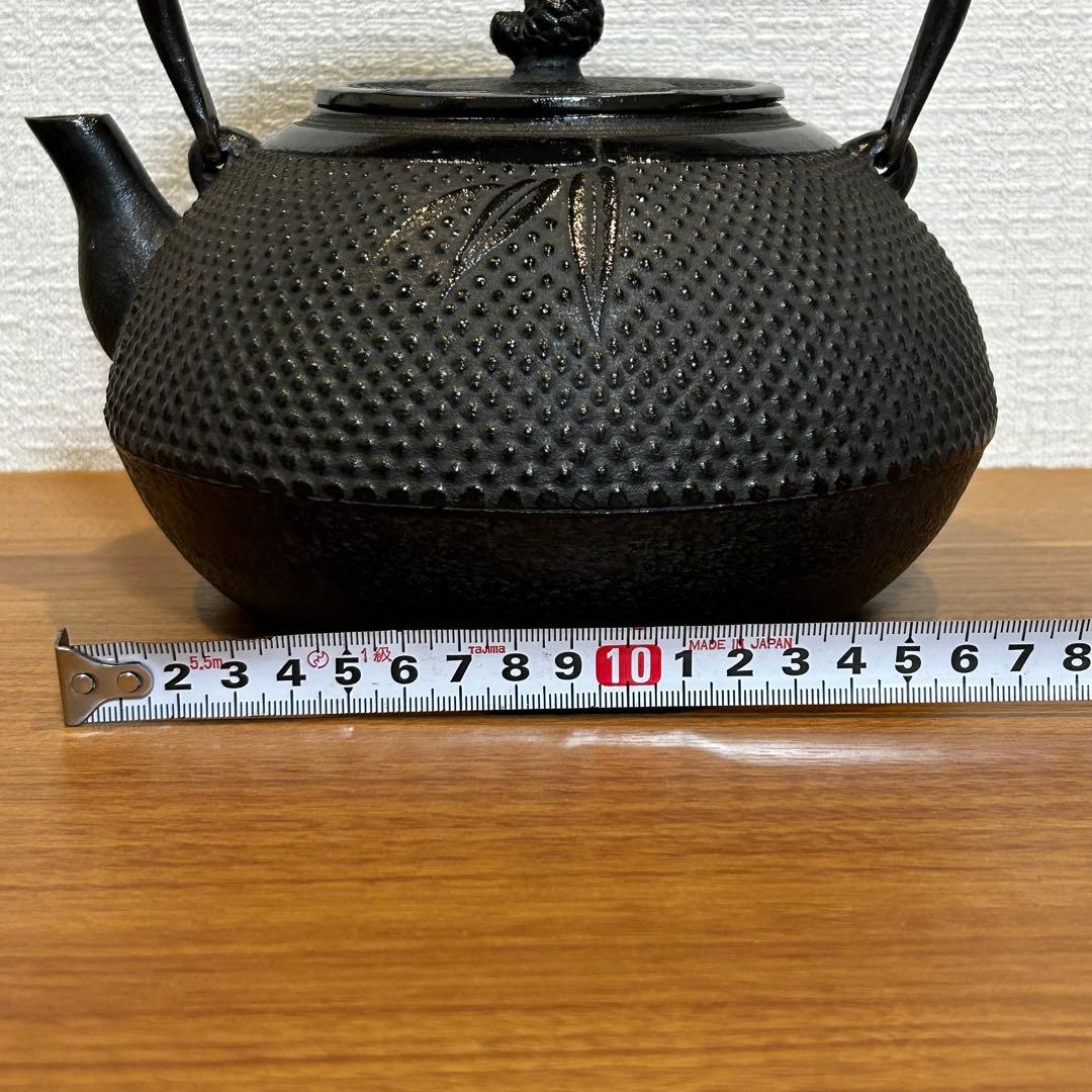 鉄瓶　茶の湯釜　長文堂　長谷川文雄　駒型