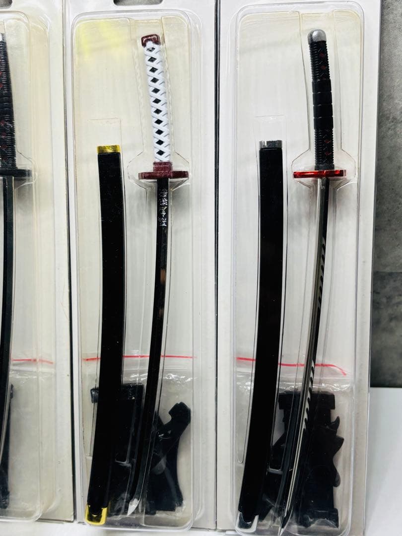 鬼滅の刃 日輪刀 ペーパーナイフ 台座付